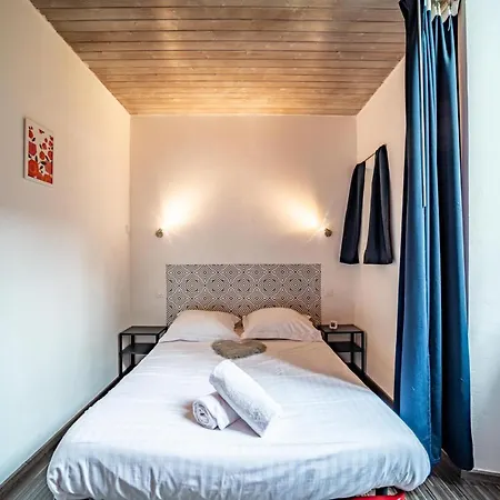 Petit Coin De Verdure Au Coeur De Grenoble-avec Parking Διαμέρισμα *